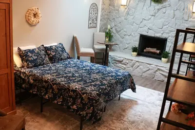 Sophisticated Studio in the ‘Boro