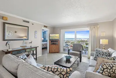 Image de The Islander 615 - Complimentary Beach Service (seasonally) & Heated Pool!