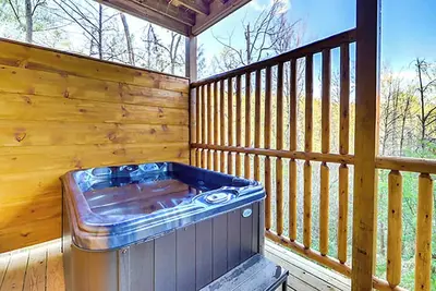 Image de Gatlinburg - Best Bang for the Buck - 4 Bedrooms - Sleeps 14