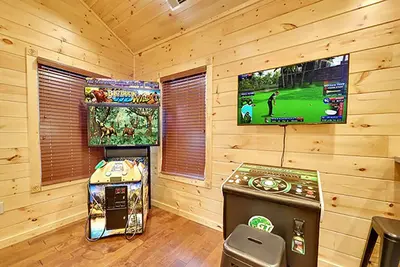 Image de Gatlinburg - Cloud Nine - 9 Bedrooms - Sleeps 32