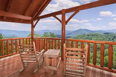 Image de Scenic Mountain Cabin w/ Hot Tub & Pool Table