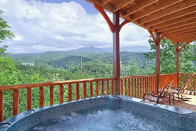 Image de Gatlinburg - Views Forever - 3 Bedrooms - Sleeps 10