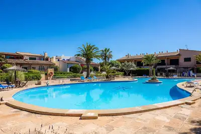 Image de Maison de vacances \"Casa Arts 50\" avec piscine, Wi-Fi, A/C, terrasse et jardin