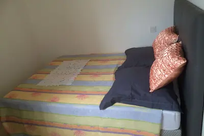 Appartement Meublé tous confort à 150m de la plage et le remblai des sables