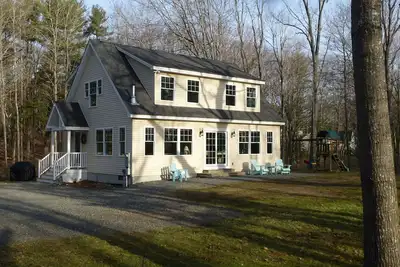 Image de New Family Friendly Home In Private Fin de terre