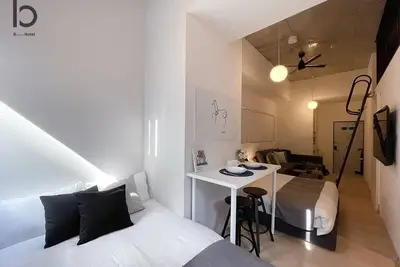 Image de Loft Studio Close to Peace Park & City Sights