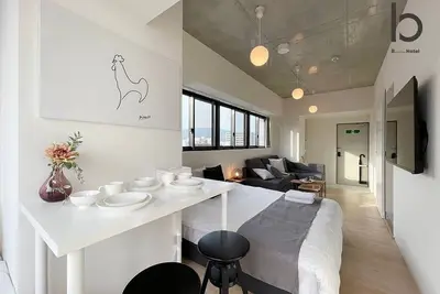 Image de Quiet Studio, 5 Min to Peace Park & City Center