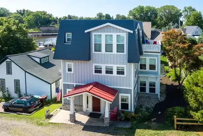 Image de 2 Blks To Beach, Luxury 4b/3. 5ba, Sleeps 12 3 King & 3 Queen Walk Everywhere!