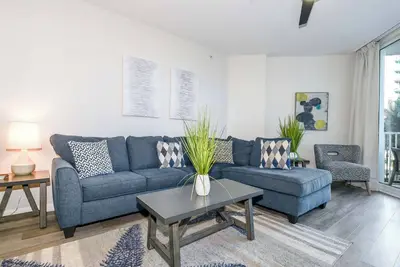 Image de 2 Bedroom Condo at The Palms of Destin!