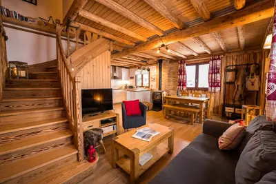 Image de \"Le Bois des Neiges\" Charmant chalet authentique