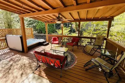 Image de Hot Springs Creek House-Hot tub-Room for everyone!