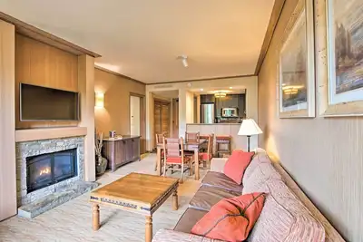 Image de Condo w/ Outdoor Heated Pool + Hot Tub Access!
