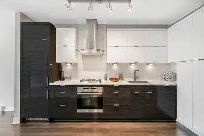 Image de Relocation special/ /Kits Garden View Condo/30% Off &Tax Free
