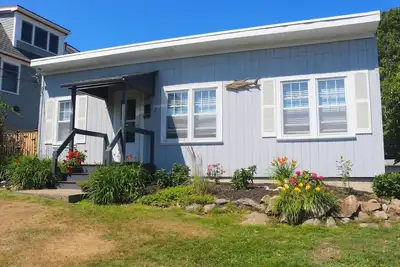 Image de Beach cottage walkable to Good Harbor and Long Beach