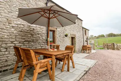 Image de Owls Barn, family friendly, character holiday cottage in Hartington