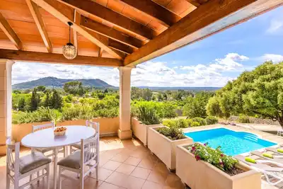 Image de Maison de vacances Es Bosquet avec piscine et connexion Wi-Fi