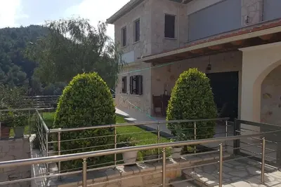 Image de ΕΞΟΧΙΚΗ ΚΑΤΟΙΚΙΑ