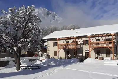 Gite au Calme Avec vue sur les Montagnes