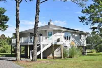 Image de Heron Point - Oyster Bay Cottage with Kayaks & Bikes