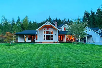 Image de Welcome to The Nisqually Highland Ranch