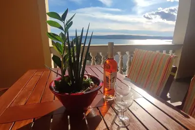 Image de Maison de vacances Crikvenica pour 4 personnes avec 2 chambres à coucher - Maison de vacances