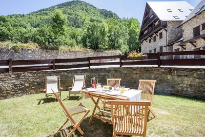Image de Luderna - Apartamento con jardĂn Crabera