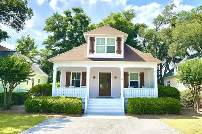 Image de Beautiful Cottage on Hilton Head Island, Pink