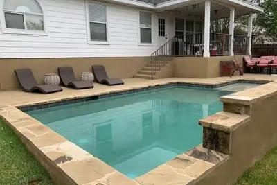 Image de Helotes Pool House Perfect for Entertaining
