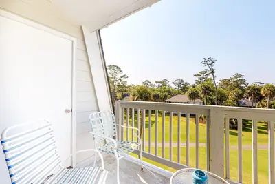 Image de Third-Floor Condo w/ Free WiFi, Private Balcony, and W/D