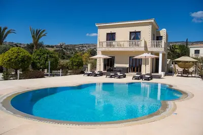 Coral Bay - Beautiful Villa - Stunning Private Pool - Amazing Views