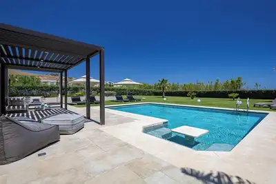 Image de Spacious Villa, 100 m From the Beach, Large Garden, Private Pool & Playroom!