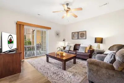 Image de 2 Bd Golf Condo, Ticket & Golf Deals!