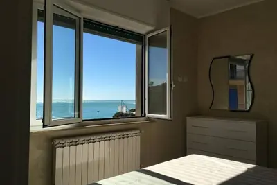 Image de Home Away From Home