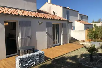 Image de Maison au calme à 300m de la plage des Huttes
