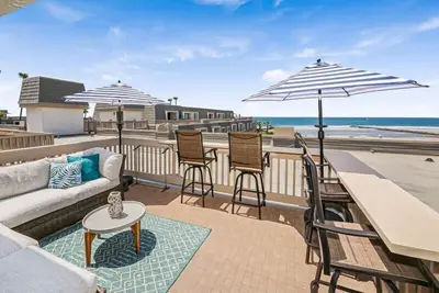 Image de Luxury Penthouse -Panoramic Ocean Views 4 queen beds -North Coast Village G312