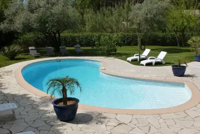 Image de Joli T3 dans villa, piscine, 300m de la mer