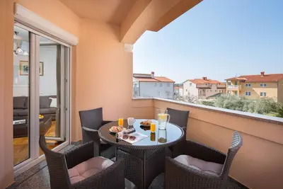 Image de Apartment Mozart - just 300 m from the sea