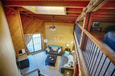 Image de Top floor with mountain views