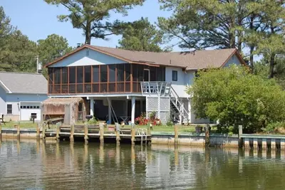Image de Tiki Time - Canal Front! Private Boat Dock