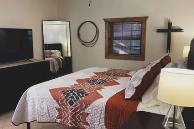 Image de Bunkhouse Barndominium