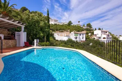 Image de Magnifique maison de vacances privée avec piscine privée, climatisation, Wifi, terrasse et parking