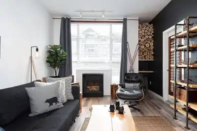 Image de Prime location, Ski in/out Whistler condo