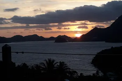Image de Kaz Anoli vue époustouflante sur la baie