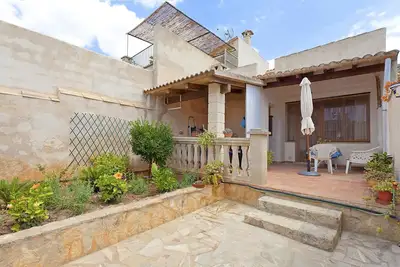 Maison de vacances \"Sa Raval\" avec vue sur la montagne, Wi-Fi et terrasse