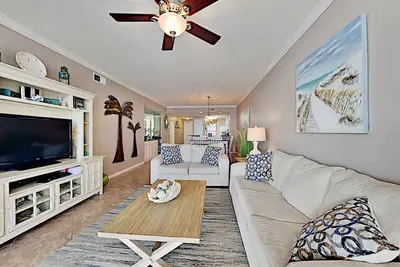 Image de The Pearl of Navarre #903 - Gulf Front Condo!