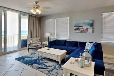 Image de Summerwinds #204 | Beach Condo, Great Amenities!