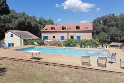 Image de Gite Prunelli au calme avec piscine chauffée