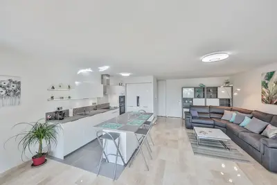 Image de Logement En Copropriete Piscine Nice Cote D'azur