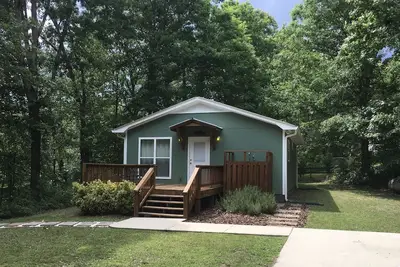 Image de Scout's Hideaway on Beautiful Smith Lake