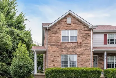 Image de Cozy Country Townhome minutes from Ft Campbell